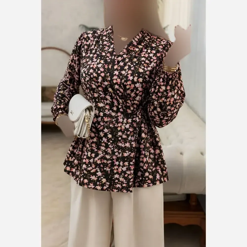 شومیز یقه انگلیسی شادی کرپ بوگاتی فری سایز 38 تا 46 بند تنظیم
