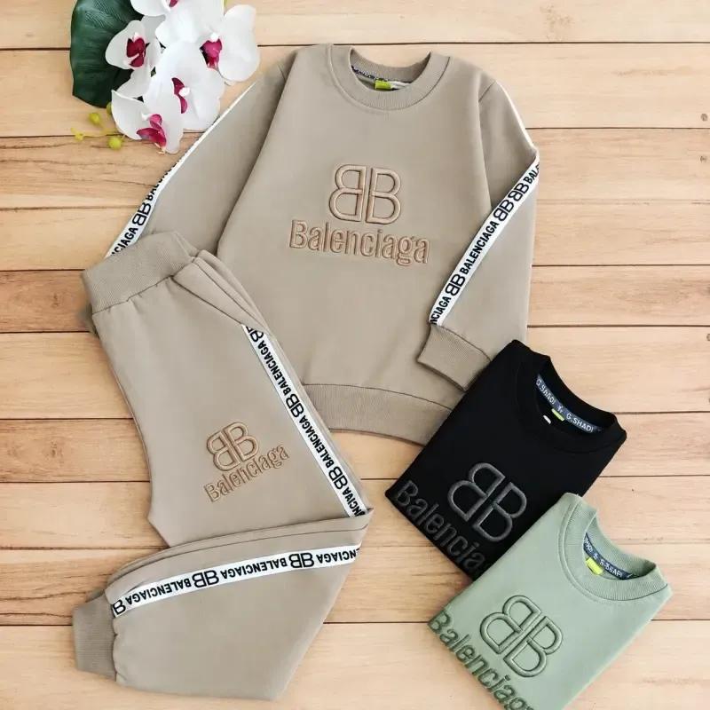 بلوز شلوار دورس بچگانه Balenciaga گلدوزی شده رنگ سبز بنتون نسکافه ای مشکی سایز 40 45 50