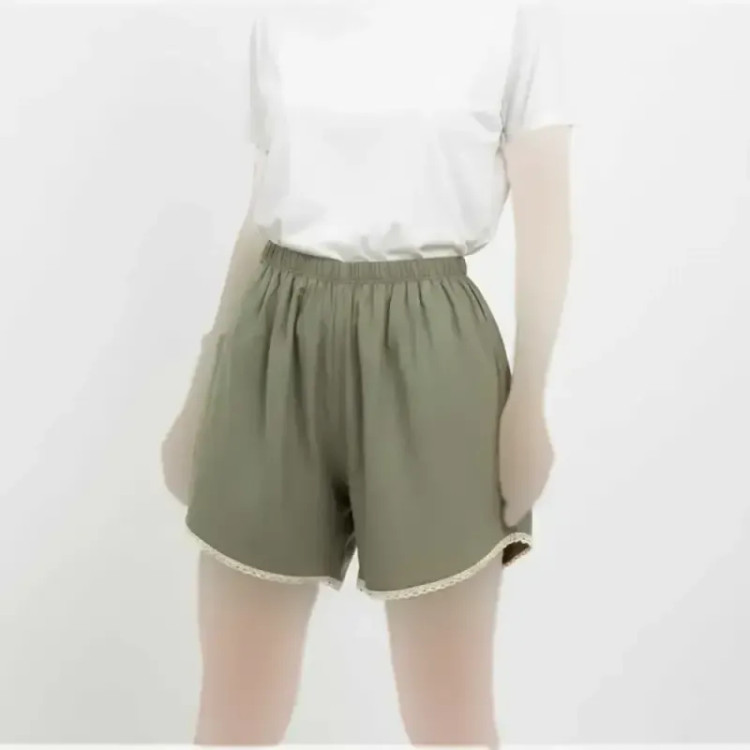 شلوارک نخی خانگی فری سایز زنانه کد 1503 تن خور شیک و راحت چهارفصل بدون بدن نما